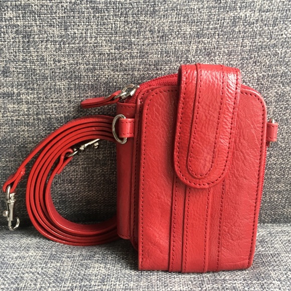 Danier Genuine Leather Red Mobile/Wallet Crossbody - Picture 2 of 15